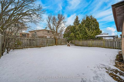 Photo 27 at 887 Lavis Court, Pinecrest, Oshawa