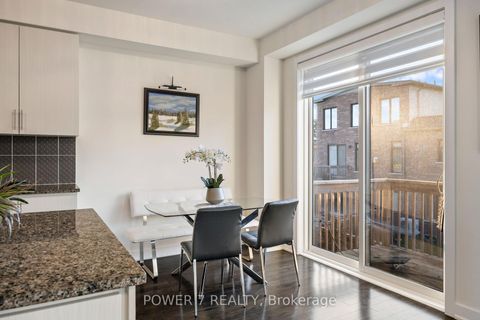 Photo 13 at 96 Anchusa Drive, Rural Richmond Hill, Richmond Hill