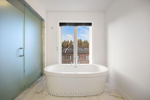 Photo 32 at 96 Anchusa Drive, Rural Richmond Hill, Richmond Hill