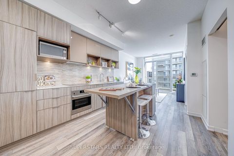 Photo 3 at 1306 - 52 Forest Manor Road, Henry Farm, Toronto