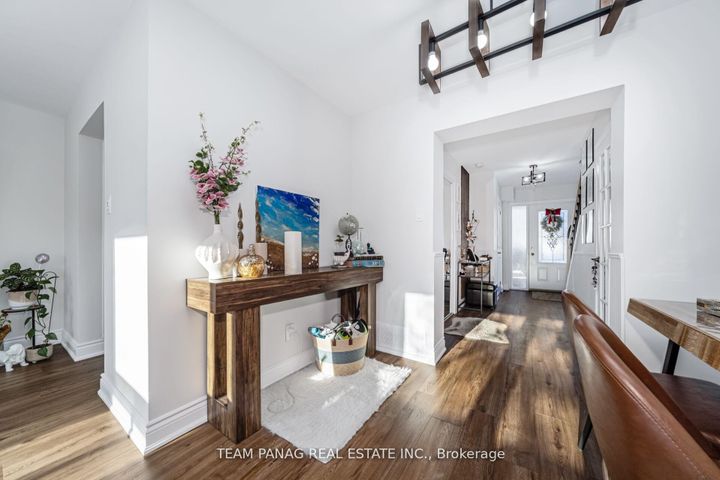 Photo 4 at 273 Hansen Road N, Madoc, Brampton