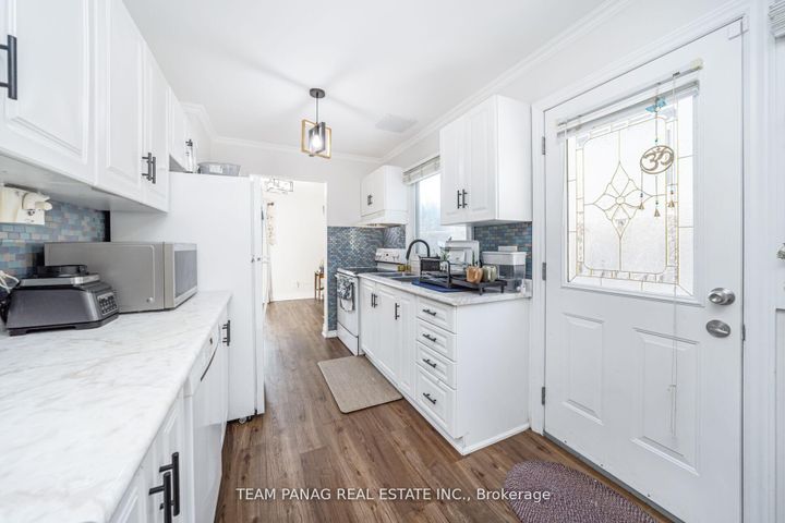 Photo 10 at 273 Hansen Road N, Madoc, Brampton