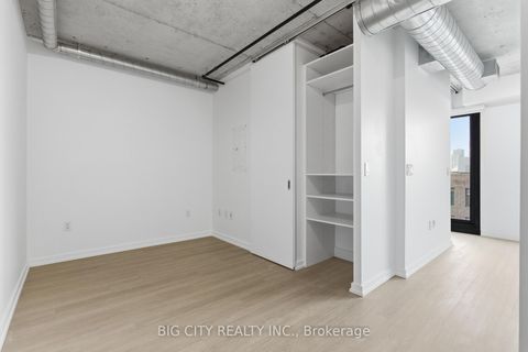 Photo 2 at 545 - 47 Lower River Street, Moss Park, Toronto