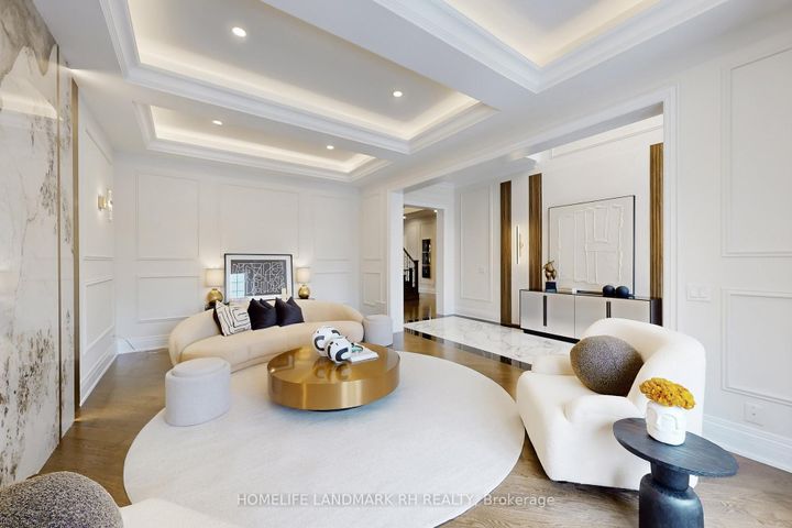 Photo 5 at 38 Kaia Court, Patterson, Vaughan