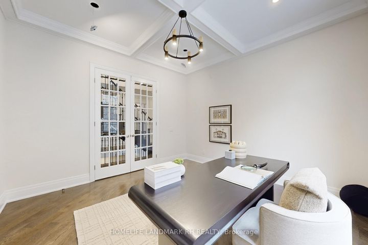 Photo 20 at 38 Kaia Court, Patterson, Vaughan