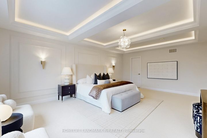 Photo 26 at 38 Kaia Court, Patterson, Vaughan