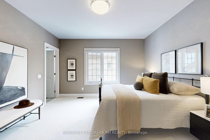 Photo 41 at 38 Kaia Court, Patterson, Vaughan