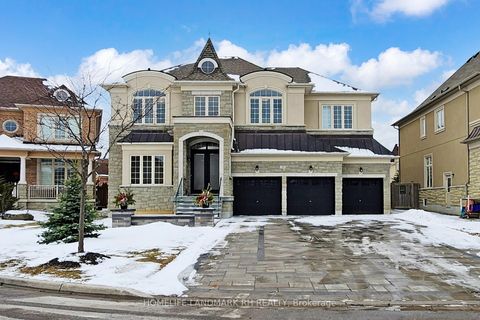Photo 1 at 38 Kaia Court, Patterson, Vaughan
