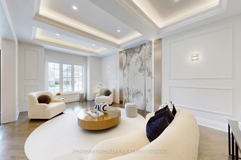 Photo 3 at 38 Kaia Court, Patterson, Vaughan