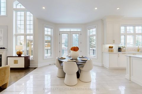 Photo 13 at 38 Kaia Court, Patterson, Vaughan