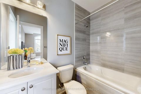 Photo 39 at 38 Kaia Court, Patterson, Vaughan