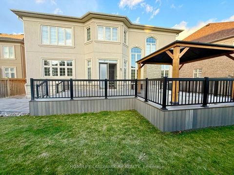 Photo 47 at 38 Kaia Court, Patterson, Vaughan