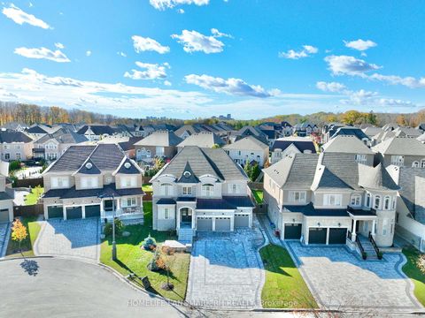 Photo 49 at 38 Kaia Court, Patterson, Vaughan