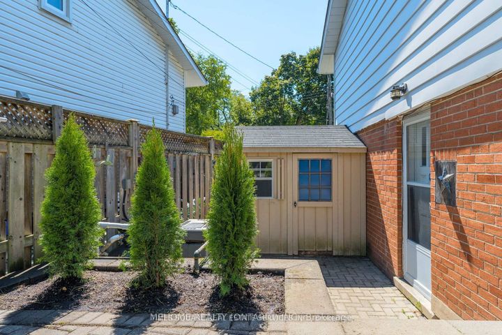 Photo 18 at 16 Abbottswood Road, Bendale, Toronto