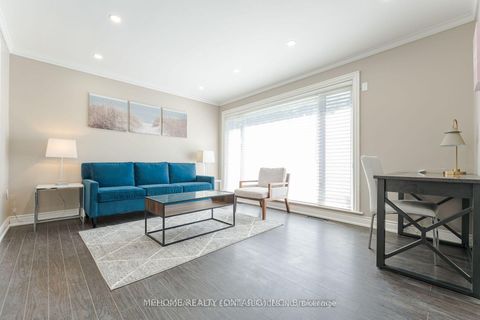 Photo 1 at 16 Abbottswood Road, Bendale, Toronto