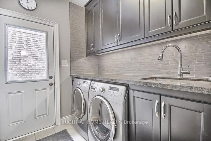 Photo 21 at 154 Peter Rupert Avenue W, Patterson, Vaughan