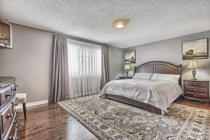 Photo 25 at 154 Peter Rupert Avenue W, Patterson, Vaughan