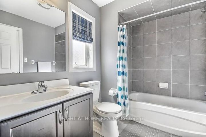 Photo 31 at 154 Peter Rupert Avenue W, Patterson, Vaughan