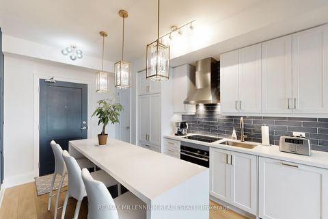 Photo 22 at 2202 - 30 Elm Drive W, City Centre, Mississauga