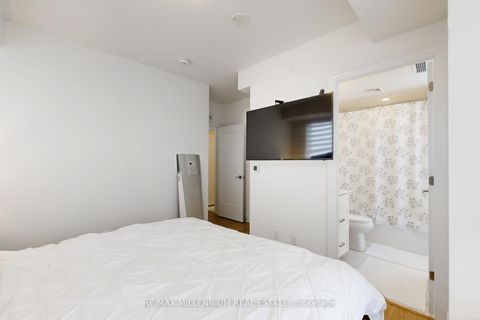 Photo 29 at 2202 - 30 Elm Drive W, City Centre, Mississauga