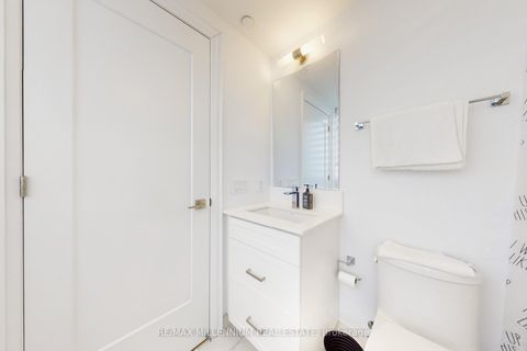 Photo 32 at 2202 - 30 Elm Drive W, City Centre, Mississauga