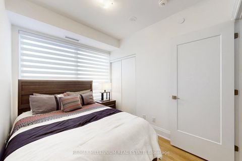 Photo 36 at 2202 - 30 Elm Drive W, City Centre, Mississauga