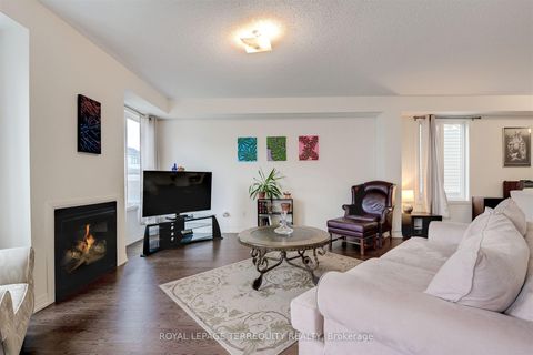 Photo 7 at 137 East Shore Drive, Bowmanville, Clarington