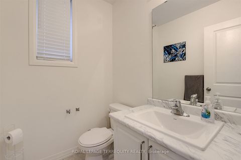 Photo 18 at 137 East Shore Drive, Bowmanville, Clarington