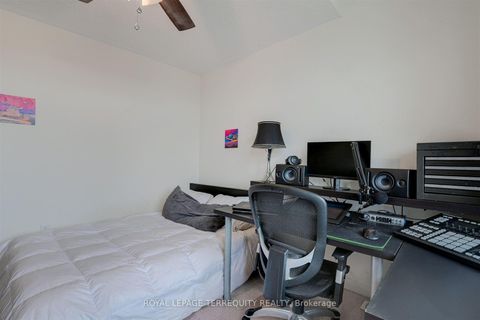 Photo 28 at 137 East Shore Drive, Bowmanville, Clarington