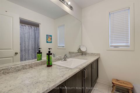 Photo 33 at 137 East Shore Drive, Bowmanville, Clarington