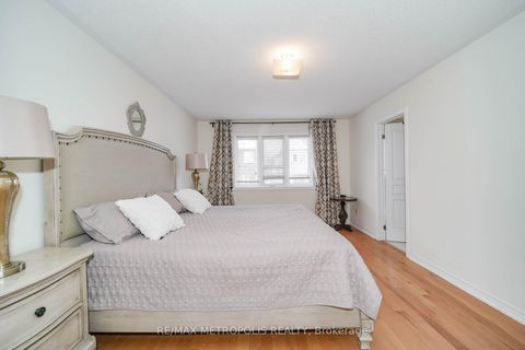 Photo 19 at 58 Lady Loretta Lane, Patterson, Vaughan