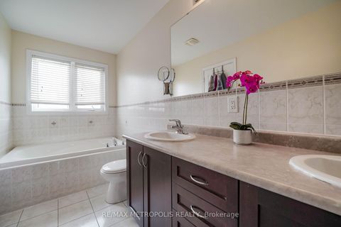 Photo 21 at 58 Lady Loretta Lane, Patterson, Vaughan