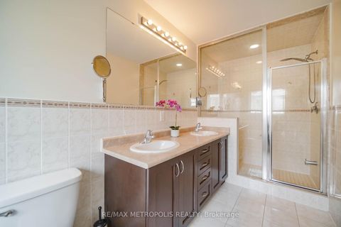 Photo 23 at 58 Lady Loretta Lane, Patterson, Vaughan