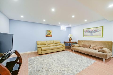 Photo 35 at 58 Lady Loretta Lane, Patterson, Vaughan