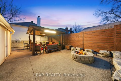 Photo 32 at 32 Victoria Boulevard, Mount Dennis, Toronto