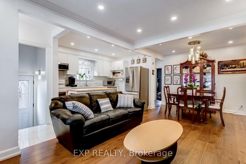 Photo 5 at 436 Oakwood Avenue, Oakwood Village, Toronto