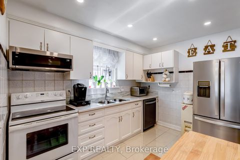 Photo 8 at 436 Oakwood Avenue, Oakwood Village, Toronto