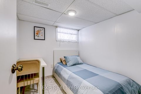 Photo 20 at 436 Oakwood Avenue, Oakwood Village, Toronto