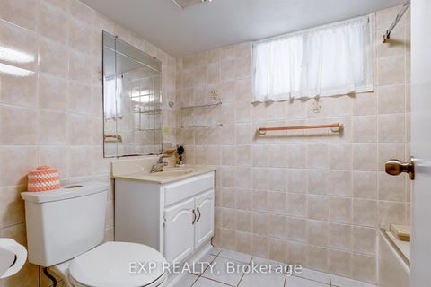 Photo 21 at 436 Oakwood Avenue, Oakwood Village, Toronto