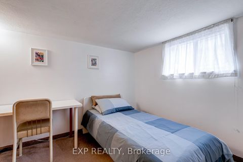 Photo 23 at 436 Oakwood Avenue, Oakwood Village, Toronto