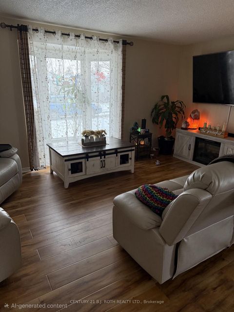 Photo 6 at 25 Comforts Cove Crescent, Rural Innisfil, Innisfil