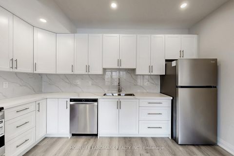 Photo 32 at 75 Hurst Avenue, Patterson, Vaughan