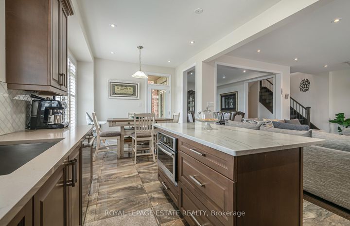 Photo 18 at 29 Provost Trail, Bram West, Brampton