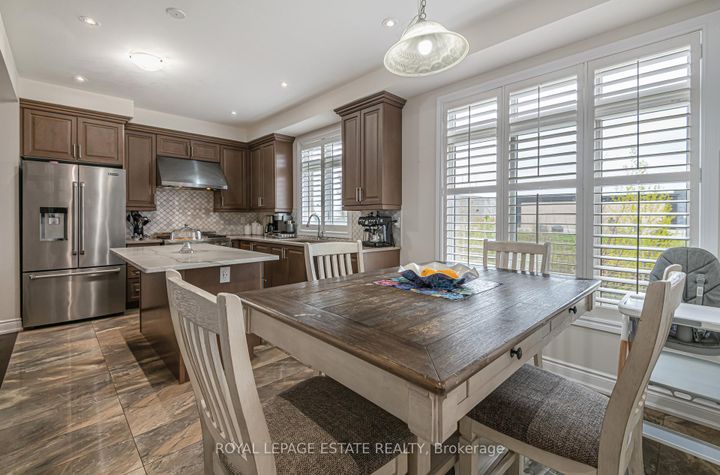 Photo 20 at 29 Provost Trail, Bram West, Brampton