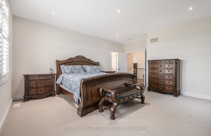 Photo 27 at 29 Provost Trail, Bram West, Brampton