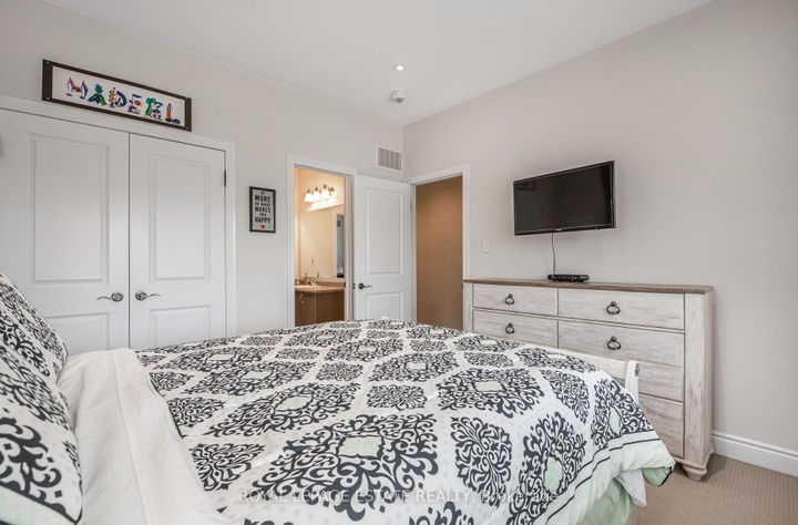 Photo 34 at 29 Provost Trail, Bram West, Brampton