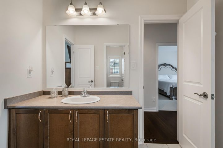 Photo 35 at 29 Provost Trail, Bram West, Brampton