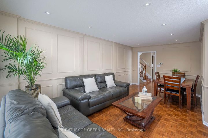 Photo 19 at 170 - 455 Apache Court, Hurontario, Mississauga