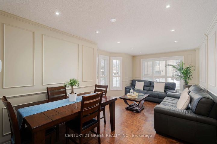 Photo 20 at 170 - 455 Apache Court, Hurontario, Mississauga