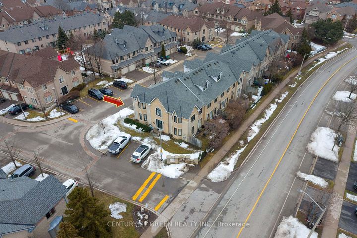 Photo 42 at 170 - 455 Apache Court, Hurontario, Mississauga